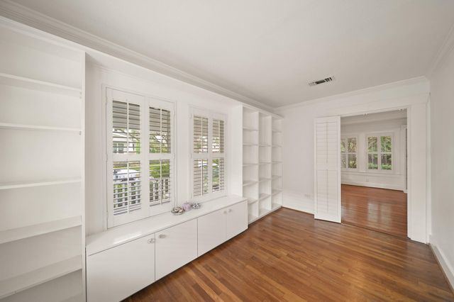 1033 Highland Street, Houston, TX 77009