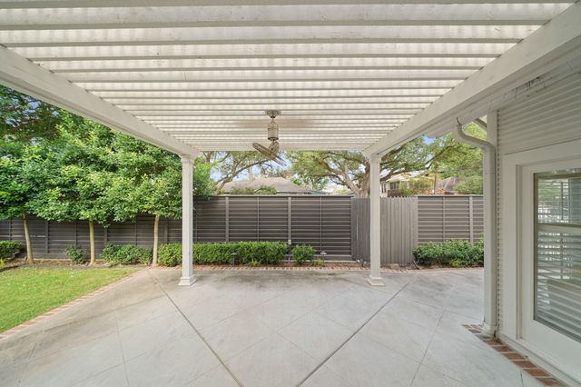 1033 Highland Street, Houston, TX 77009