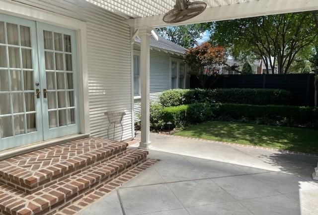 1033 Highland Street, Houston, TX 77009