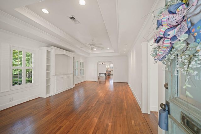 1033 Highland Street, Houston, TX 77009