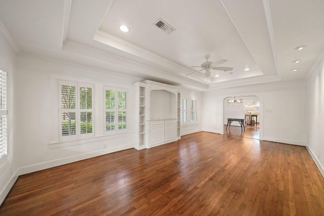 1033 Highland Street, Houston, TX 77009