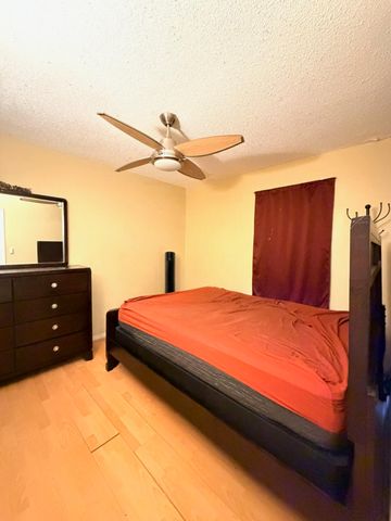 5326 NE 6th H23, Oakland Park, FL 33334