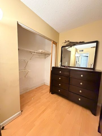 5326 NE 6th H23, Oakland Park, FL 33334