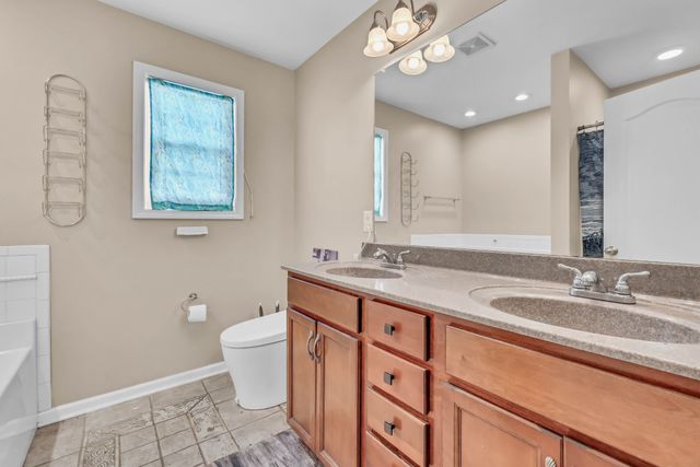 3570 Southwood Dr, Clarksville, TN 37042