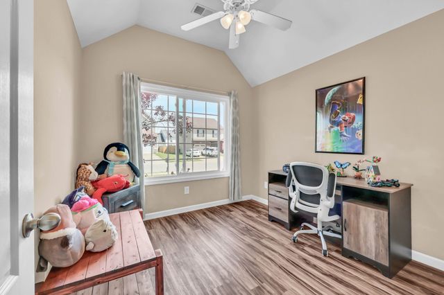 3570 Southwood Dr, Clarksville, TN 37042
