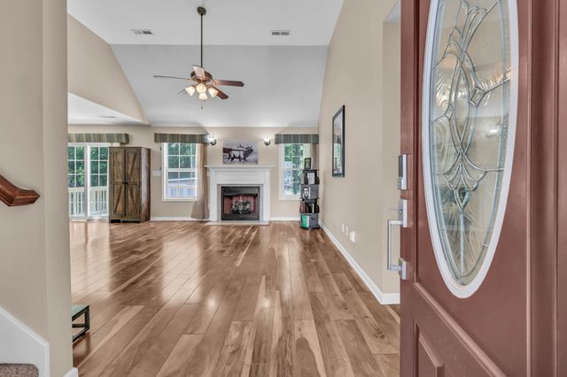 3570 Southwood Dr, Clarksville, TN 37042