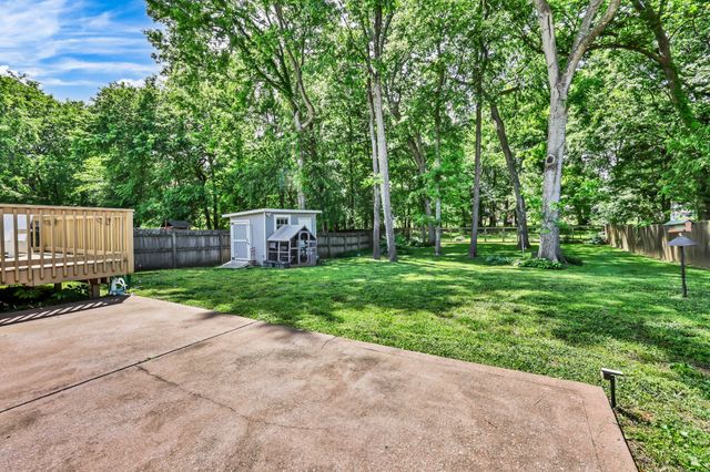3570 Southwood Dr, Clarksville, TN 37042