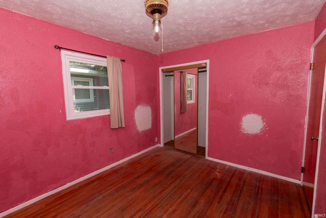 19674 Dubois Avenue, South Bend, IN 46637