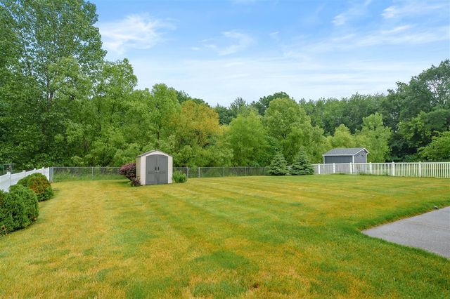 10907 Autumn View Lane, Portage, MI 49002