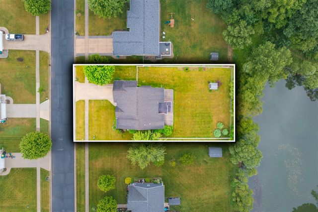 10907 Autumn View Lane, Portage, MI 49002