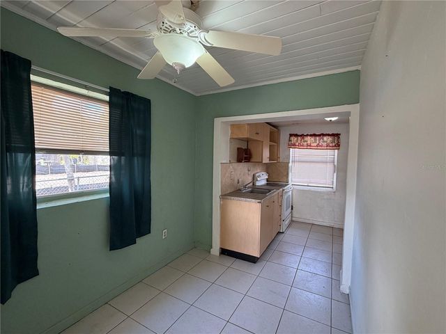 3929 56TH AVENUE N, St Petersburg, FL 33714