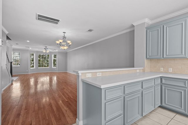 1319 Oneil Street, Houston, TX 77019