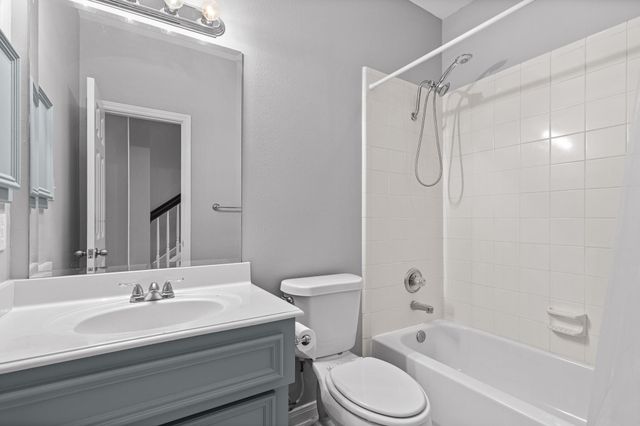 1319 Oneil Street, Houston, TX 77019