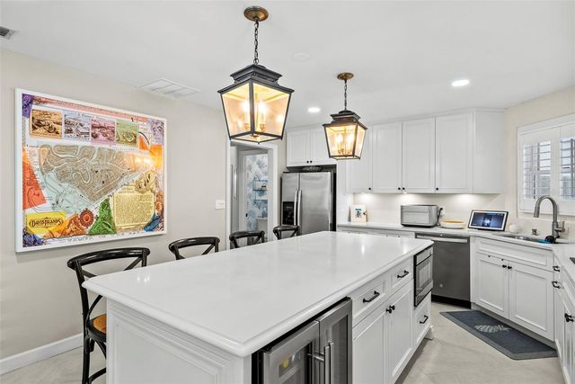 47 AEGEAN AVENUE, Tampa, FL 33606