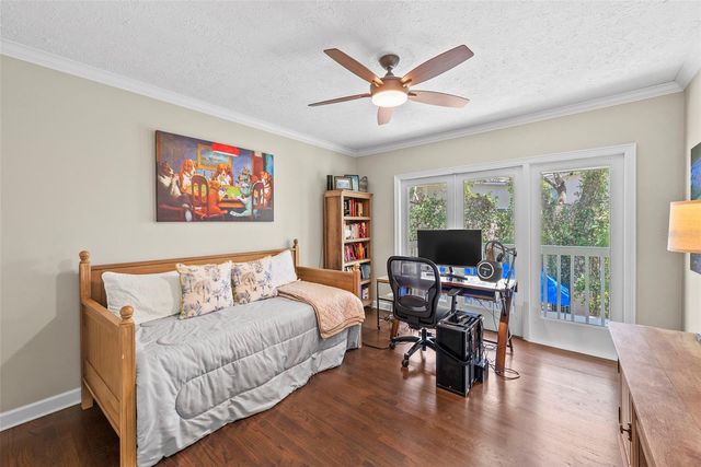 47 AEGEAN AVENUE, Tampa, FL 33606