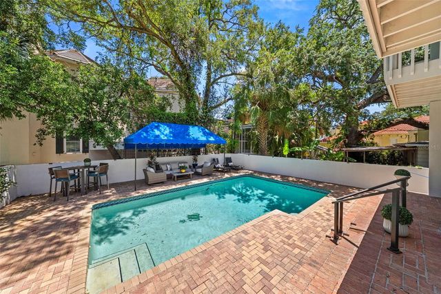 47 AEGEAN AVENUE, Tampa, FL 33606