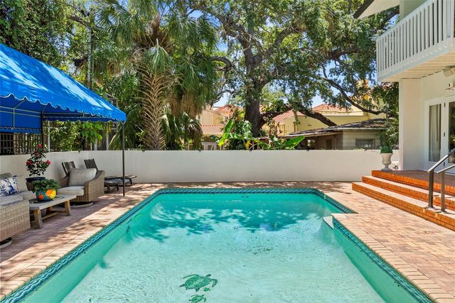 47 AEGEAN AVENUE, Tampa, FL 33606