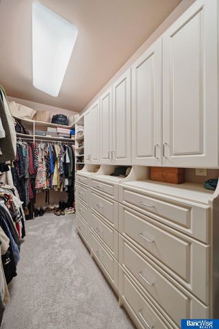 7840 Viburnum Drive, Lincoln, NE 68516