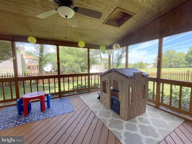 502 CLAGETT ST SW, Leesburg, VA 20175