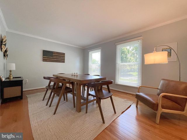 502 CLAGETT ST SW, Leesburg, VA 20175