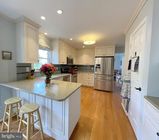 502 CLAGETT ST SW, Leesburg, VA 20175