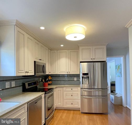 502 CLAGETT ST SW, Leesburg, VA 20175