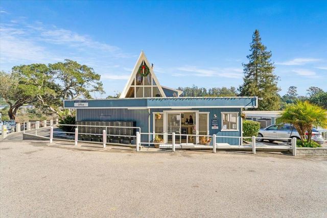 8710 Prunedale North Road, Salinas, CA 93907