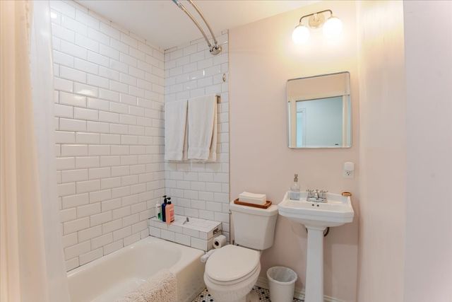 1910 Colony Drive, Irving, TX 75061