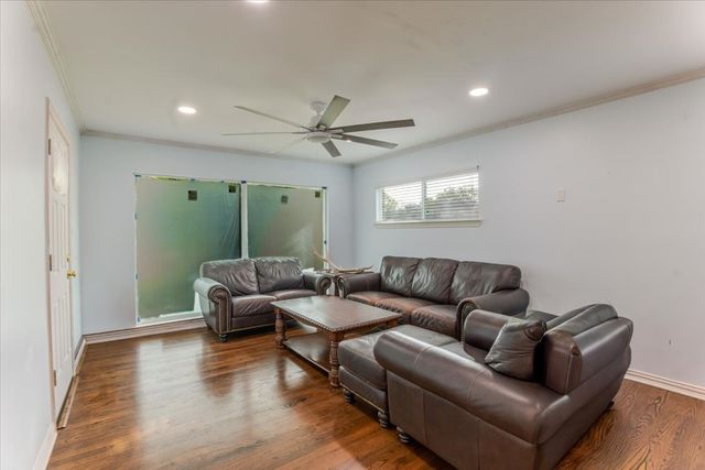 1910 Colony Drive, Irving, TX 75061