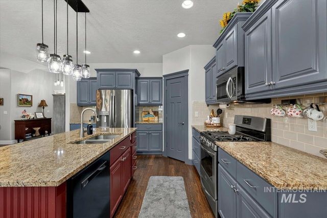 13458 S Stockbridge Way, Nampa, ID 83686