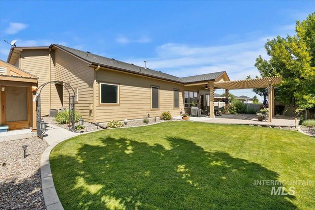 13458 S Stockbridge Way, Nampa, ID 83686