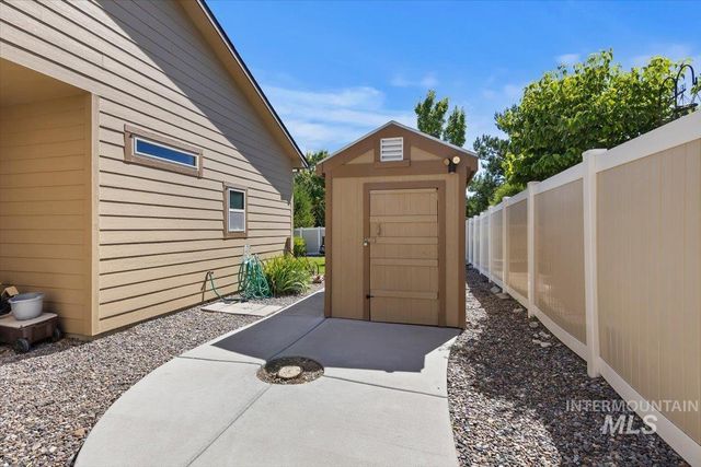 13458 S Stockbridge Way, Nampa, ID 83686