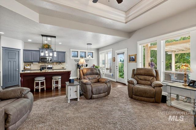 13458 S Stockbridge Way, Nampa, ID 83686
