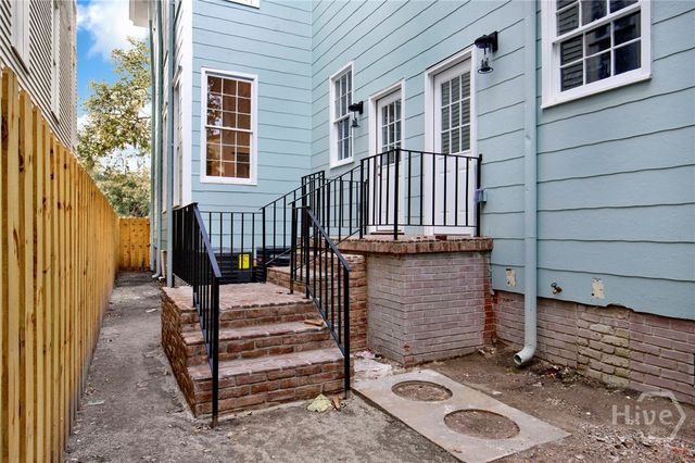 105 E Gwinnett Street 2, Savannah, GA 31401