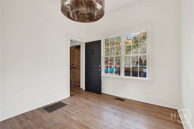 105 E Gwinnett Street 2, Savannah, GA 31401