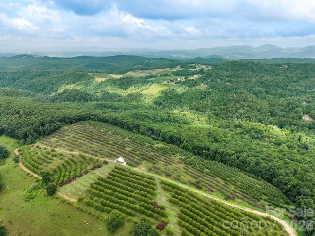 0 Summer Road 6, Hendersonville, NC 28792