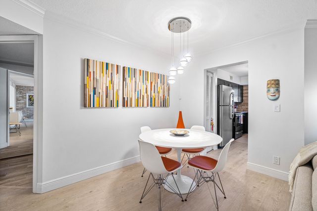 2305 Aspen Way, Boynton Beach, FL 33436