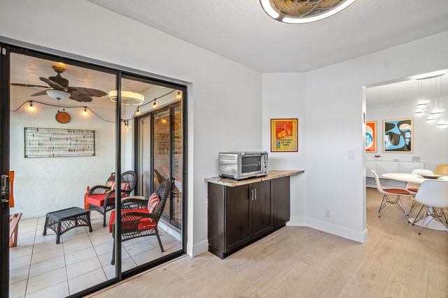 2305 Aspen Way, Boynton Beach, FL 33436