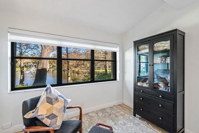 2305 Aspen Way, Boynton Beach, FL 33436