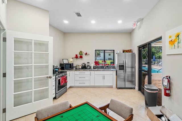 2305 Aspen Way, Boynton Beach, FL 33436