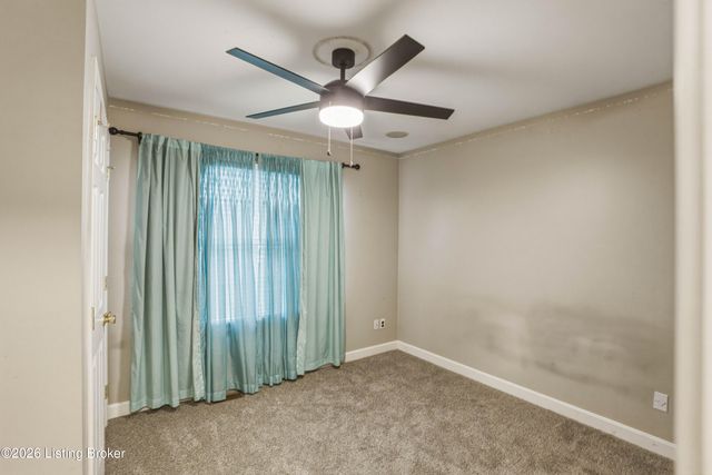 268 Lang Run Ct, Simpsonville, KY 40067