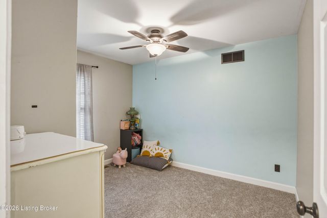 268 Lang Run Ct, Simpsonville, KY 40067