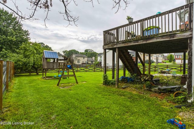 268 Lang Run Ct, Simpsonville, KY 40067