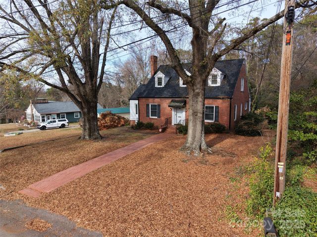 502 W WADE Street, Wadesboro, NC 28170