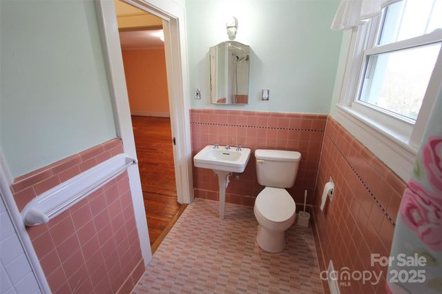 502 W WADE Street, Wadesboro, NC 28170