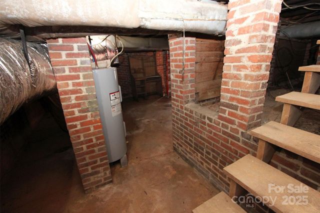 502 W WADE Street, Wadesboro, NC 28170