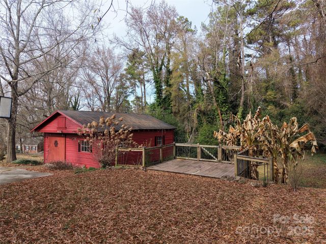 502 W WADE Street, Wadesboro, NC 28170