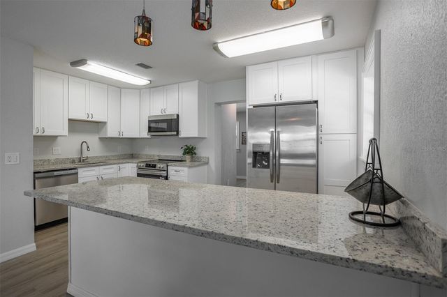 711 BAYSHORE DRIVE, Tarpon Springs, FL 34689