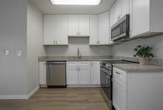 711 BAYSHORE DRIVE, Tarpon Springs, FL 34689