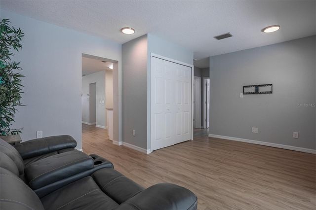 711 BAYSHORE DRIVE, Tarpon Springs, FL 34689